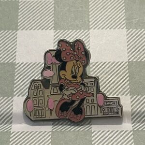 Disney Minnie Mouse Pink Pin